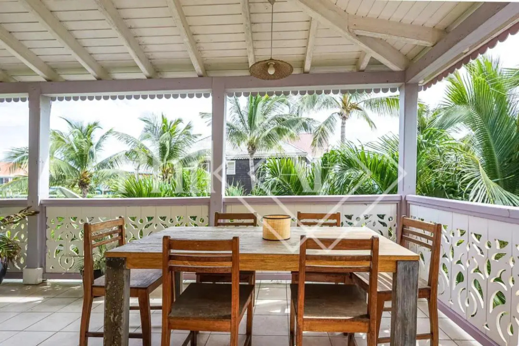 Beautiful 2 bed-rooms apartment at Orient Beach