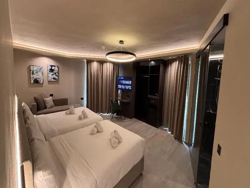 Executive Family room