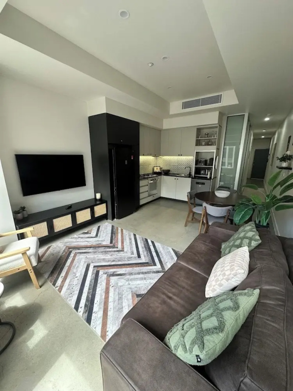 2 Bedrooms Executive Apartment