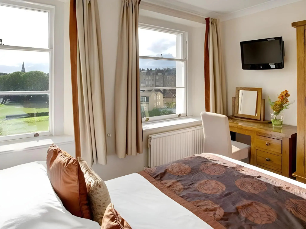 Hotel photo 13