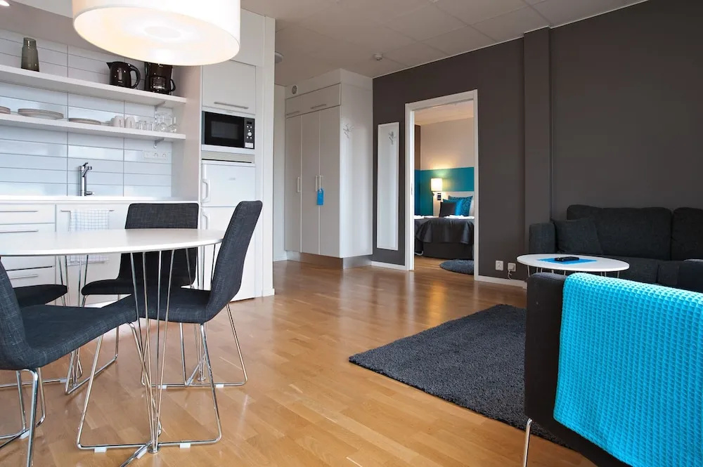Sky Hotel Apartments Tornet - Chambres