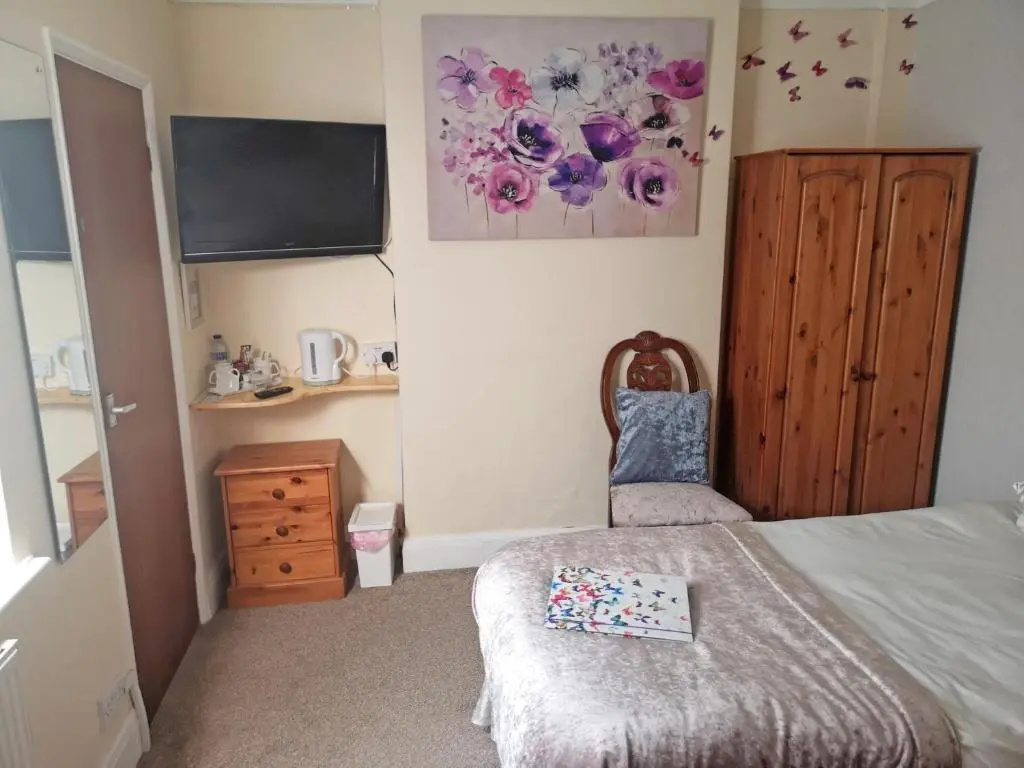 Standard Double room (twin beds)