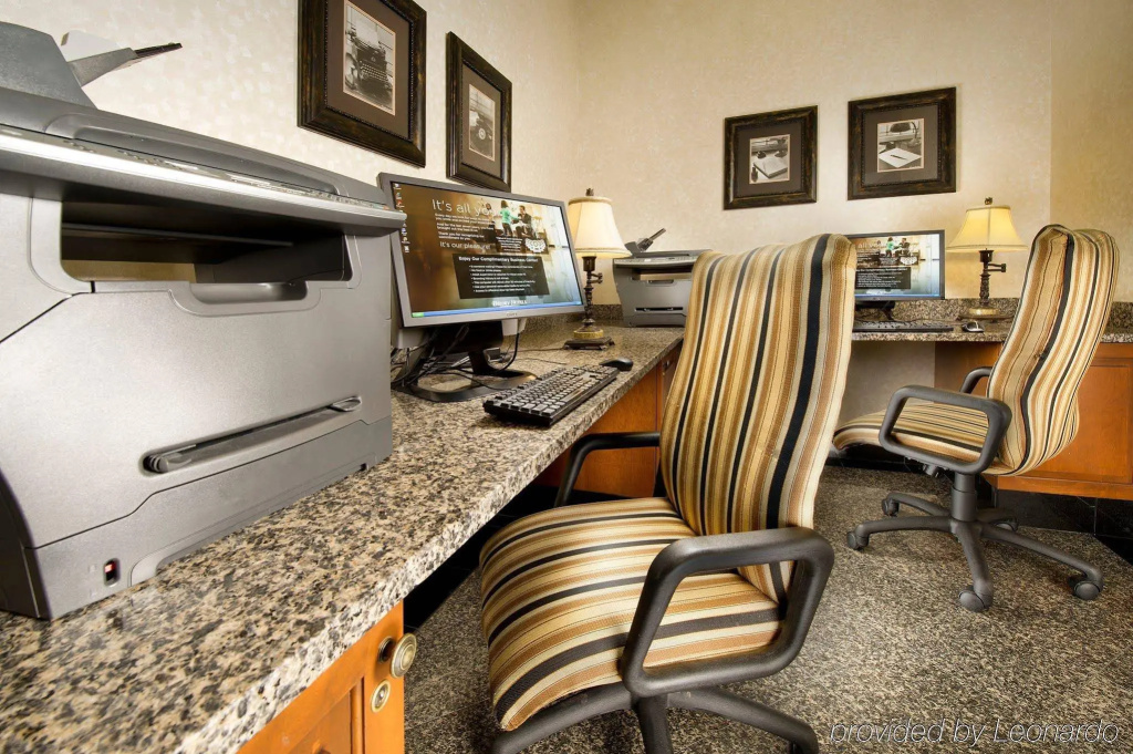 Drury Inn & Suites Charlotte Northlake - Général