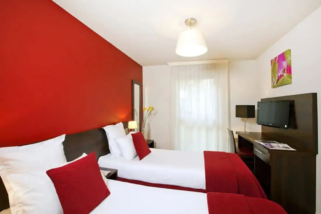 Séjours & Affaires Paris Bagneux 9