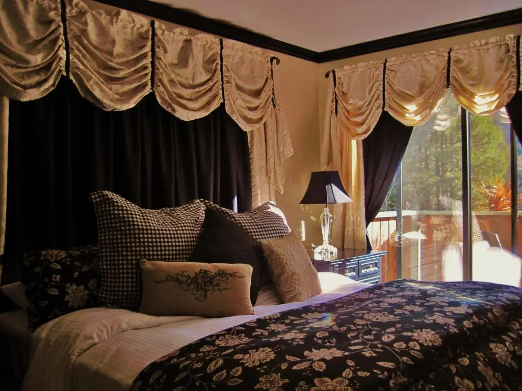 Superior Double room (full double bed)