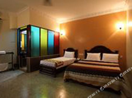 Banana Boutique Hotel