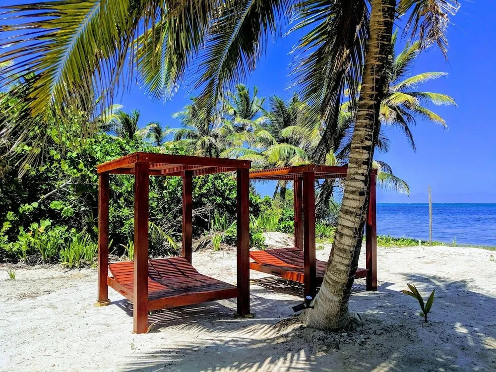 Beach & Waterfront