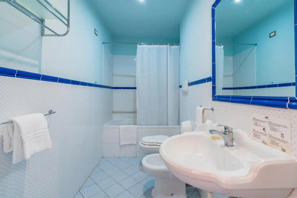 Hotel Mediterraneo - Chambres