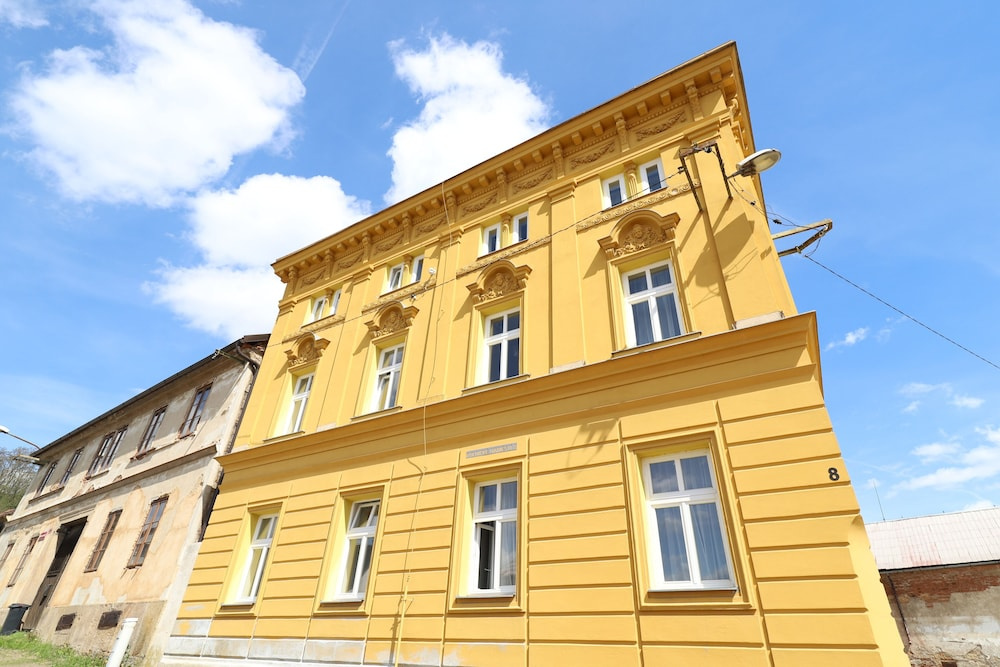 Apartmany a Hostel Plzen Rolnicke namesti