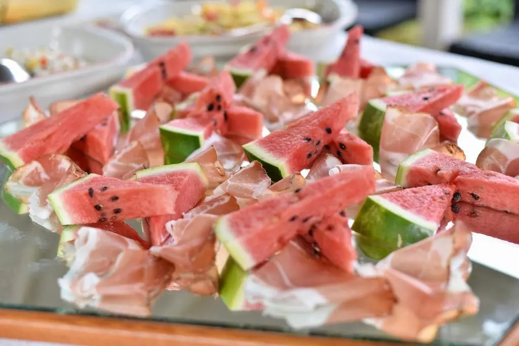 Food & Beverage