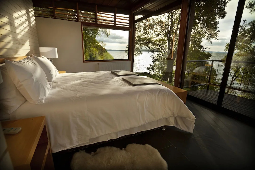 3 Bedrooms Superior Villa with lake view