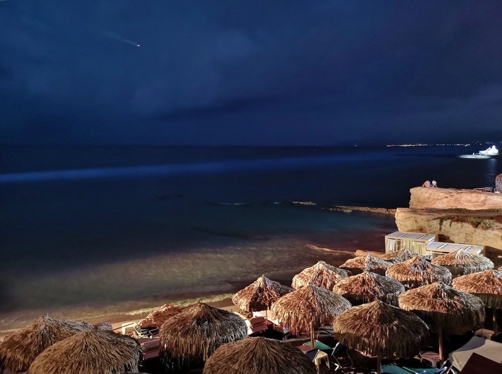 Beach & Waterfront