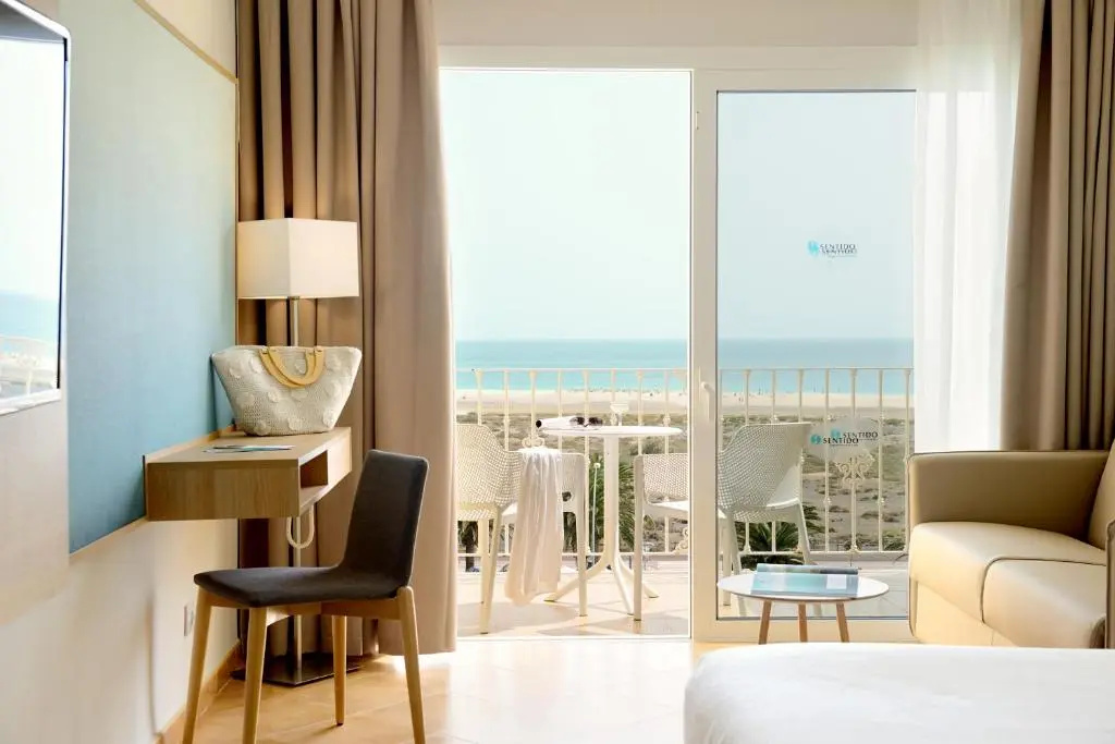 Standard Double room with balcony and with sea view (full double bed)