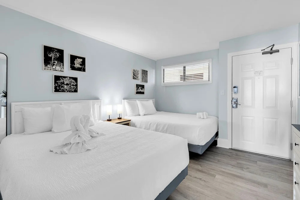 1 Bedroom Standard room with balcony and oceanfront