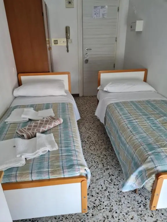 Hotel Marconi Miramare - Chambres