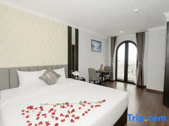 Double Studio with balcony (full double bed)