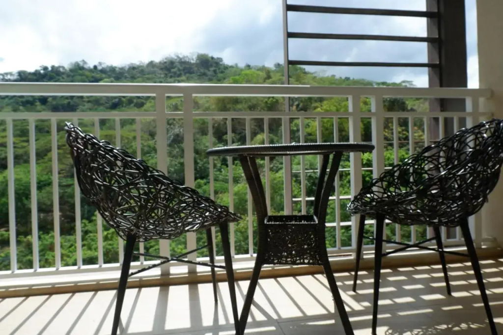 Miranda 504B by Raquel's Place at Pico de Loro