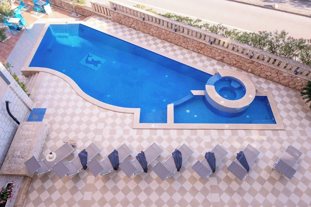 Hotel photo 13
