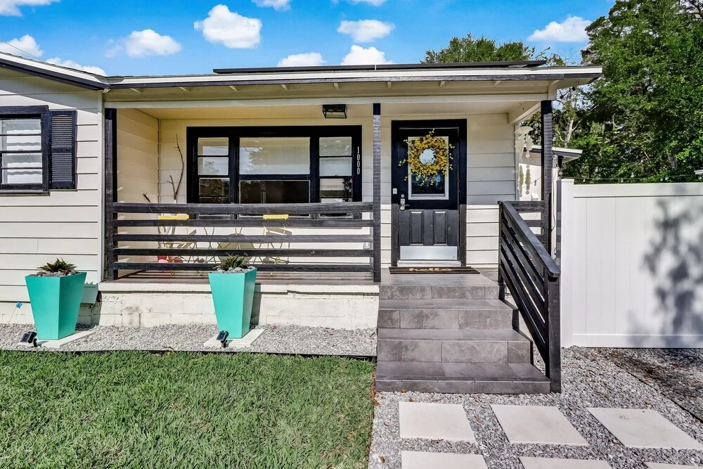 1000 Date Street 3 Bedroom Home by Redawning