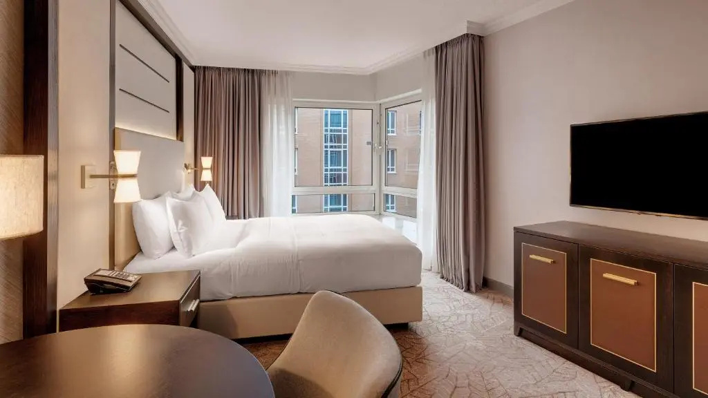Double room (full double bed)