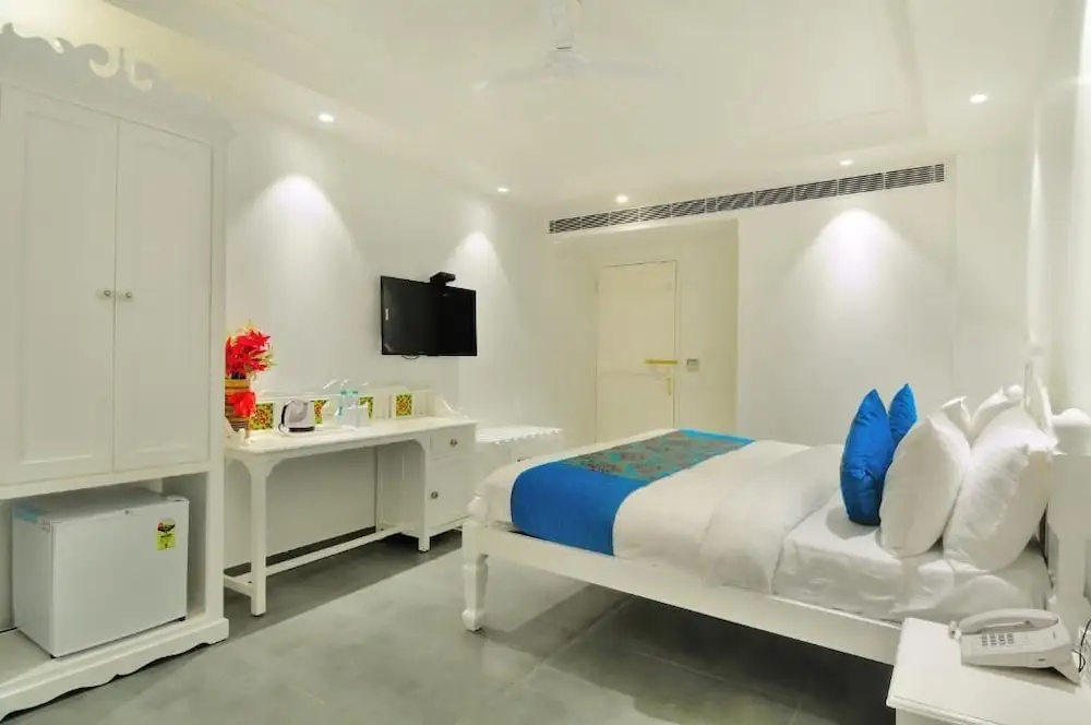The Pinky Villa Heritage Boutique Suites