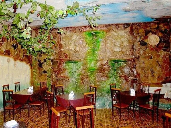 Food & Beverage