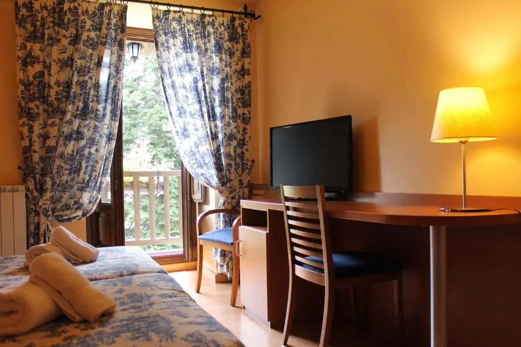 Standard Double room (twin beds)