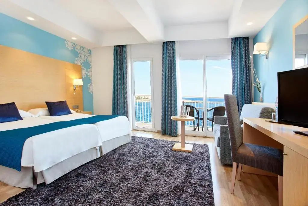 Superior room