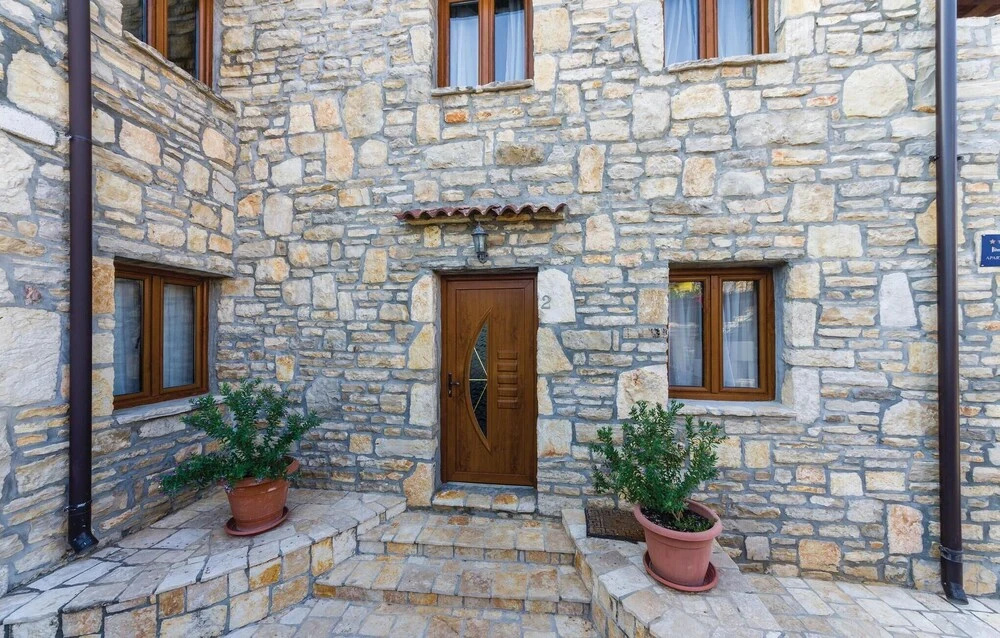 Amazing Apartment in Vir With 1 Bedrooms, Wifi and Outdoor Swimming Pool