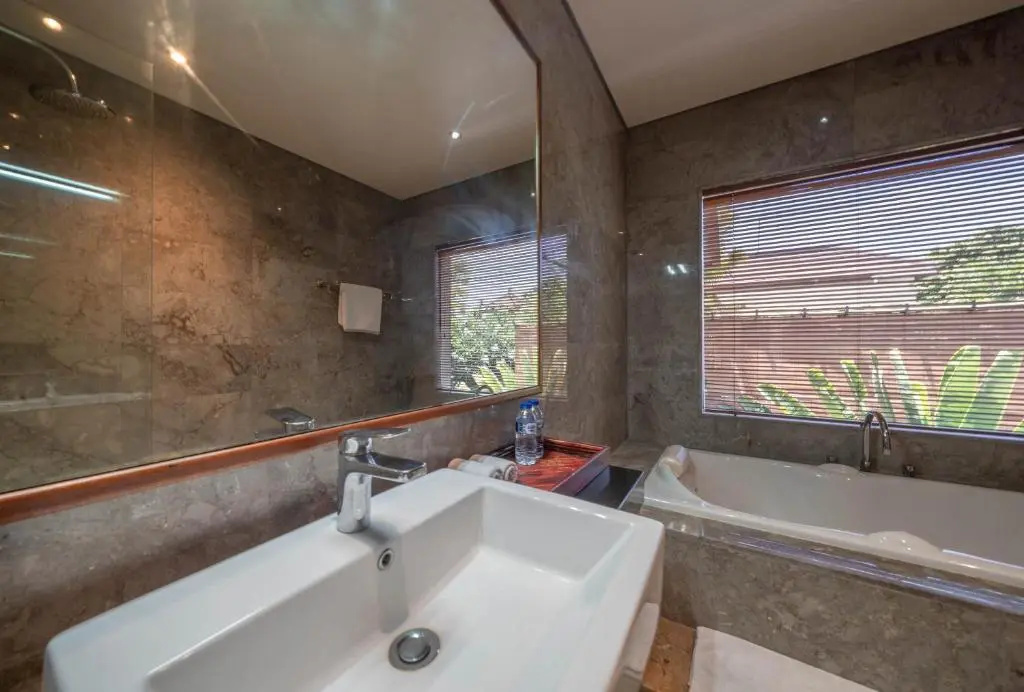 3 Bedrooms Villa