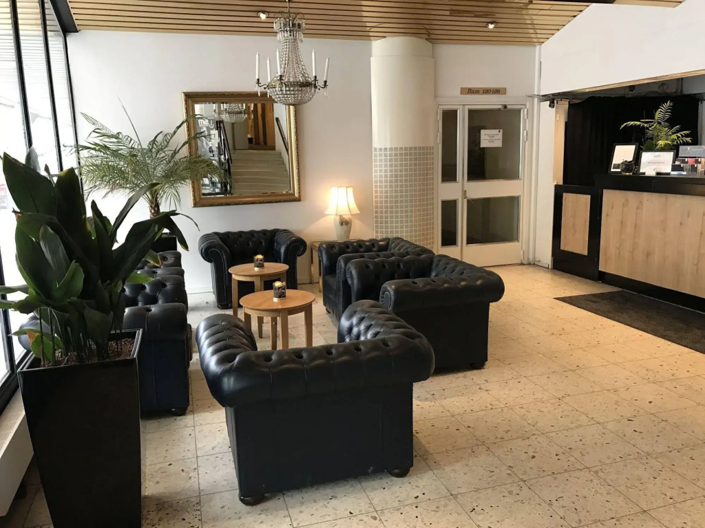 Hotel photo 2