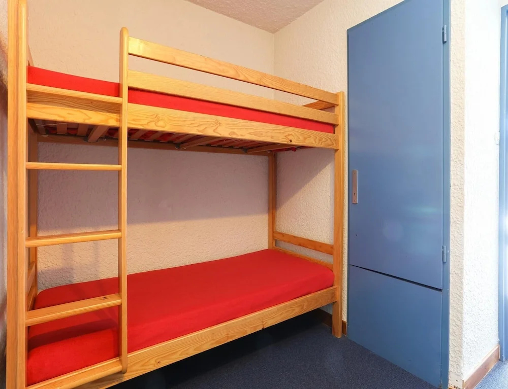 Voir la photo 1 — Bright Studio With Cosy Sleeping Corner