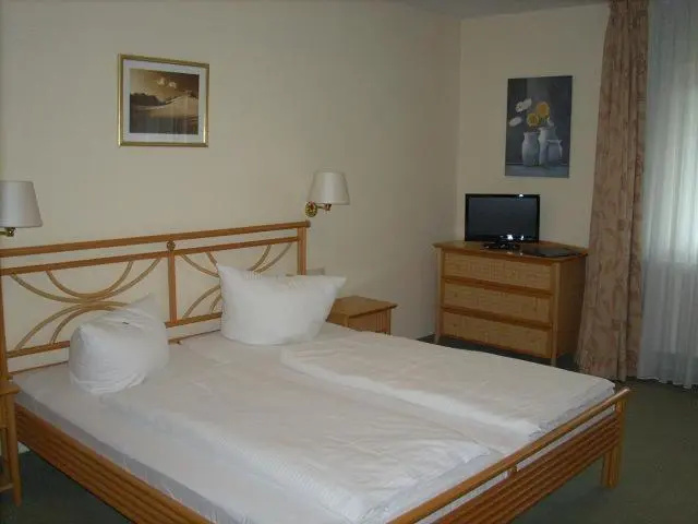 Hotel Am Wariner See - Chambres