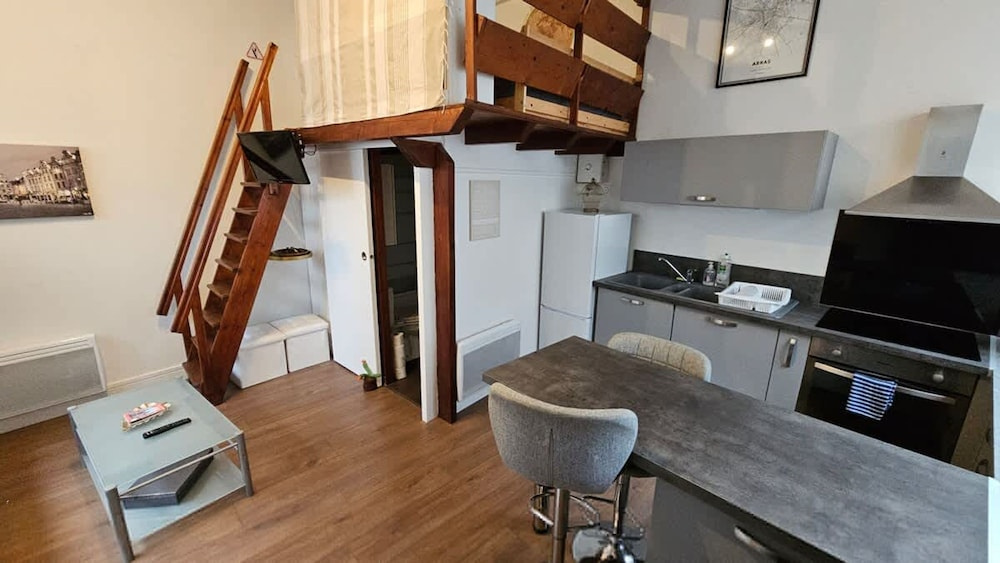 Voir la photo 3 — Old Arras Studio Avec Mezzanine