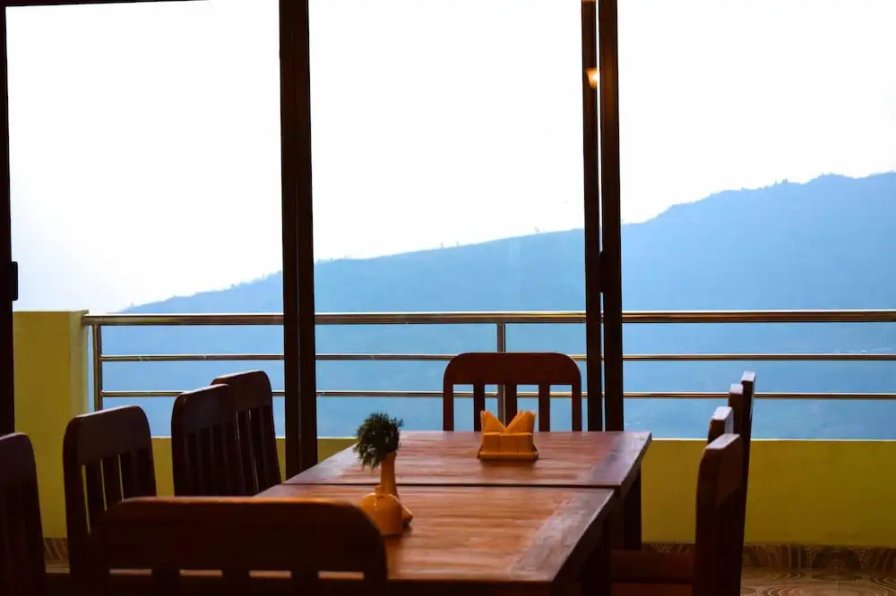 Balcony & Terrace
