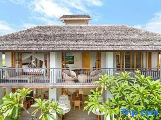 Villa Amrina: Central 3BR Tranquility in Umalas - A Luxury Private Villa By Balinest Villas