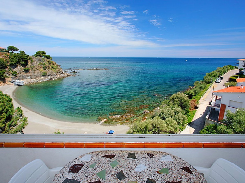 Beach & Waterfront