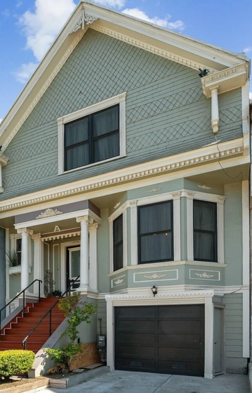 San Francisco Retreat Just Steps From Golden Gate Park And Ocean Beach! 3 Bedroom Home by RedAwning