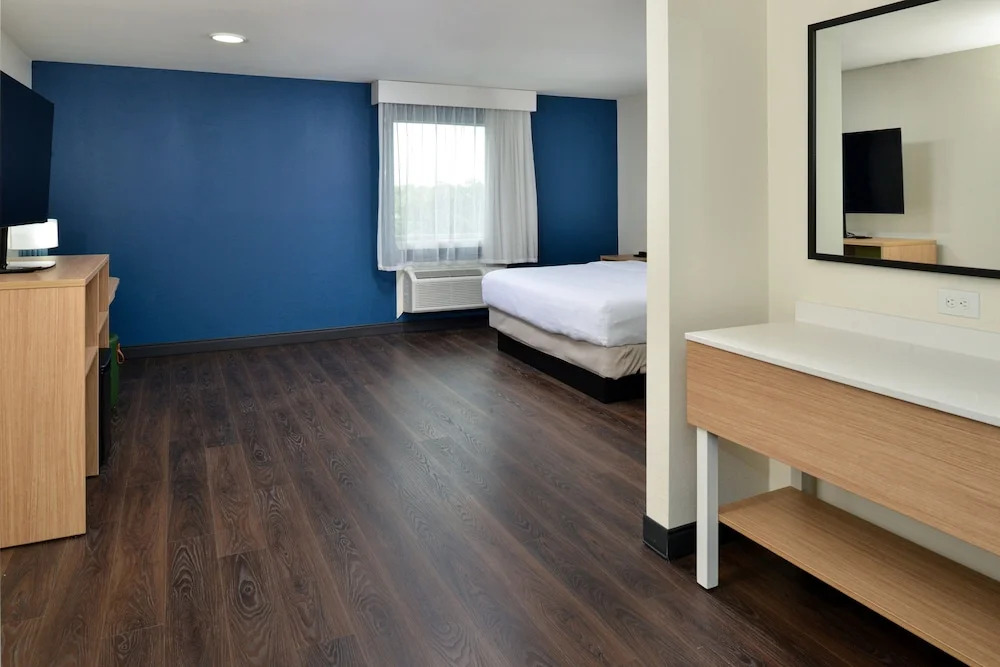 Двухместный номер Standard двуспальная кровать в Spark by Hilton Dallas Market Center