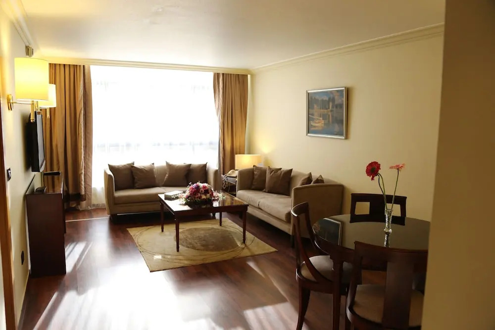 Le Commodore - фото 6