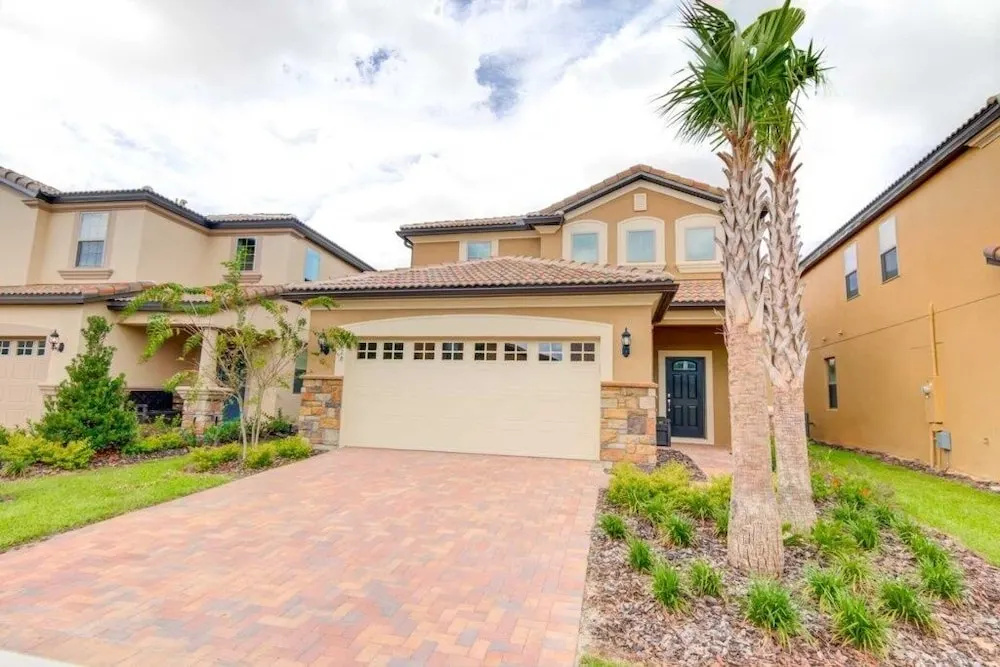 Exclusive Windsor At Westside 5 Bedroom Home