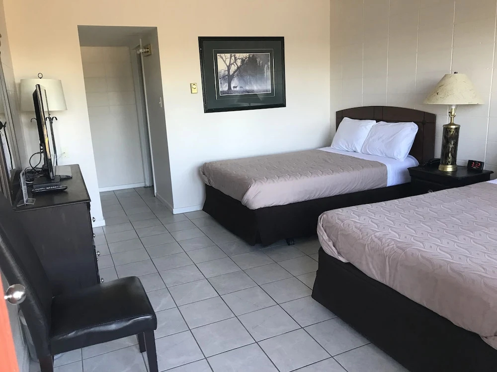 Standard Quadruple room with balcony