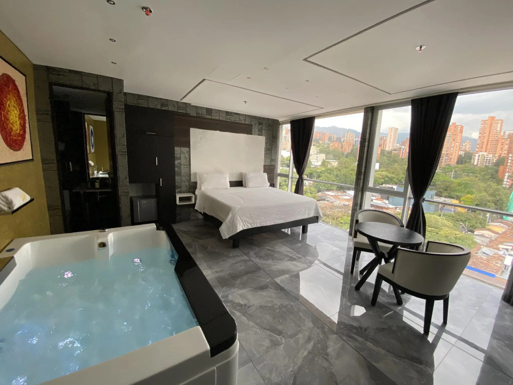 Standard Double room (full double bed)