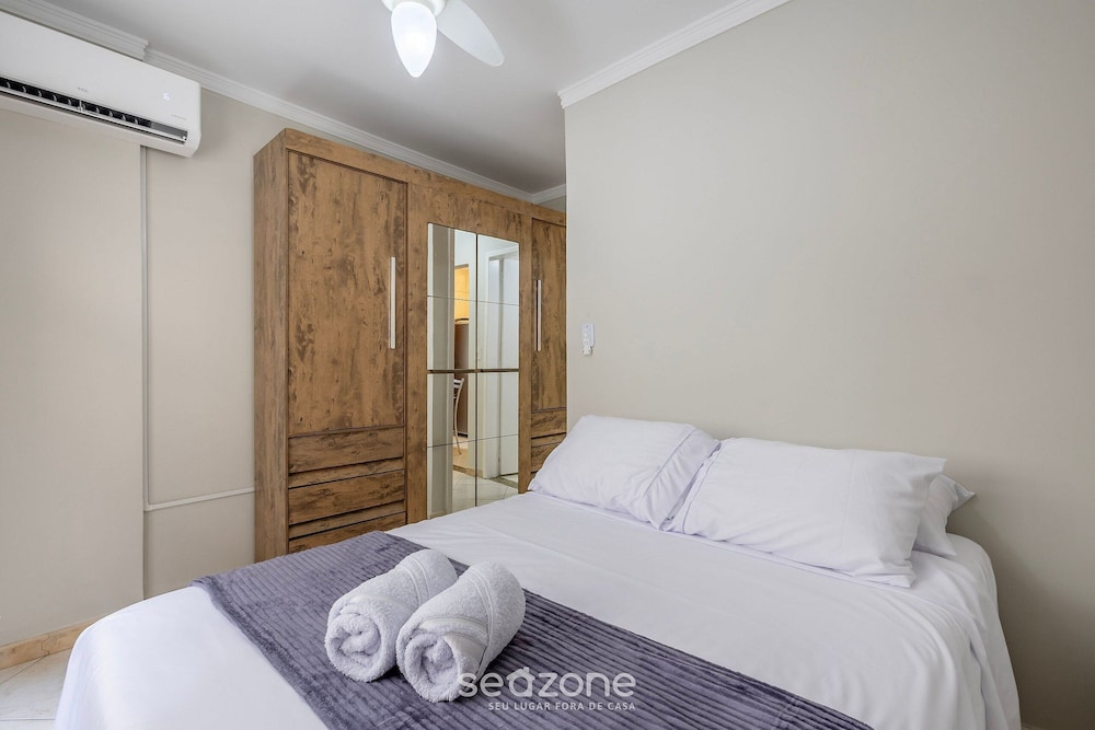 Apartments 160m From the Beach in BC - SRL