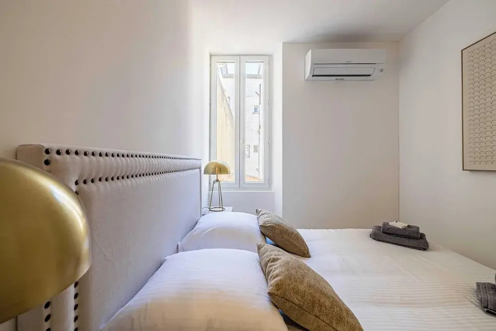 Splendid 90m2 Apartment Coeur de Cannes