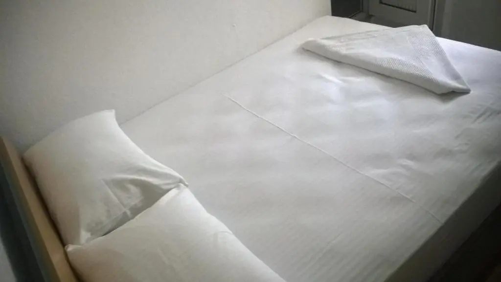 Standard Double room with garden view full double bed