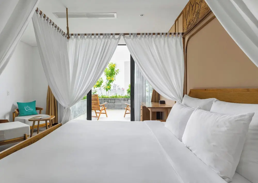 Vernalhome Boutique Danang Hotel — фото