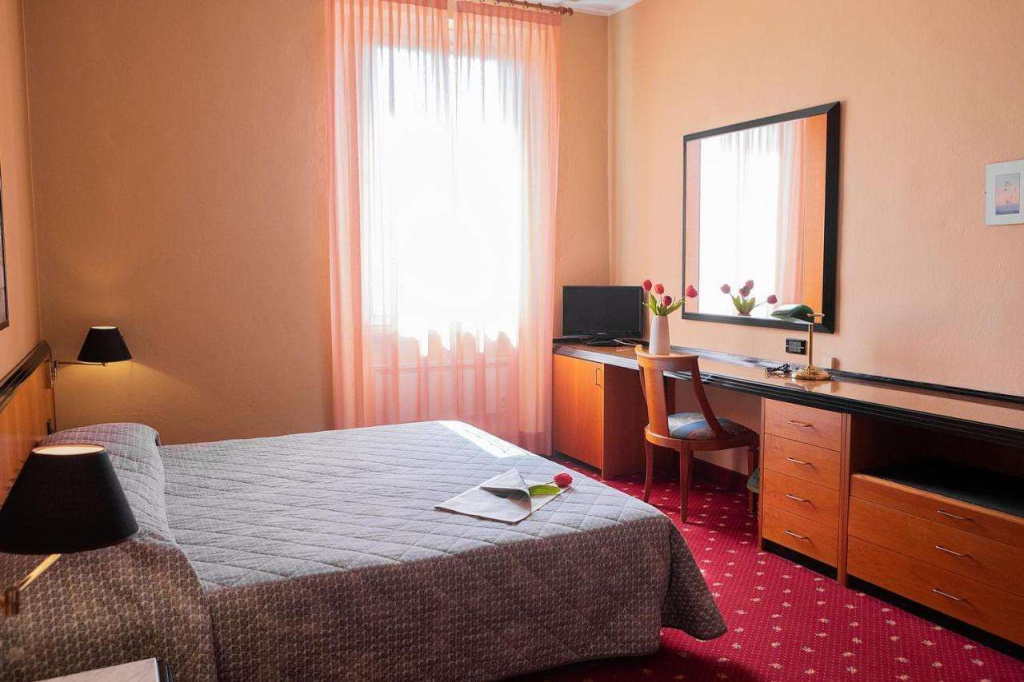 Hotel photo 32