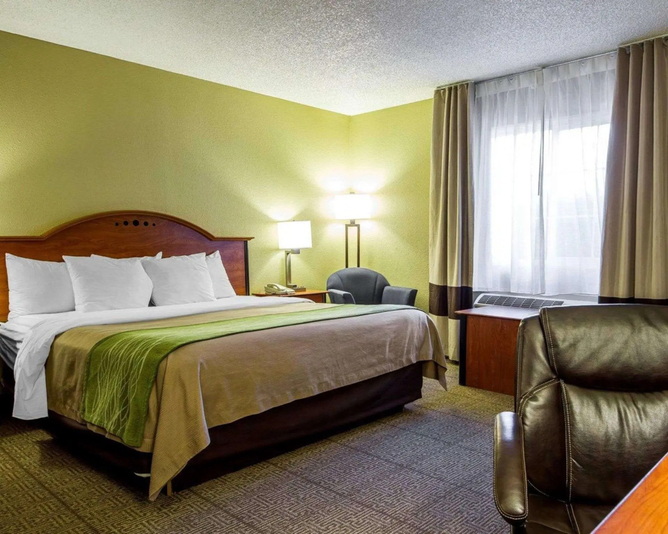 Standard Double room (full double bed)