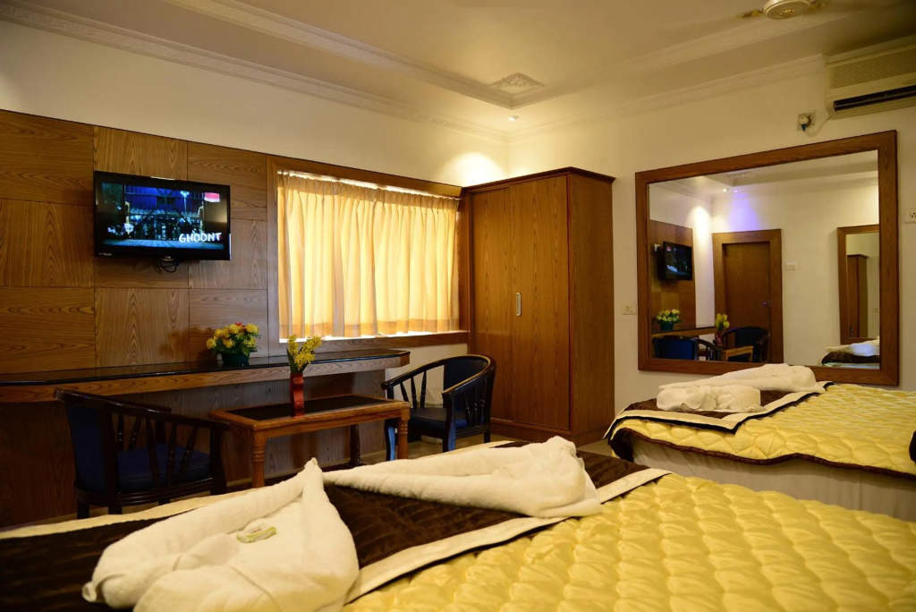 Tri Sea Hotel — 4